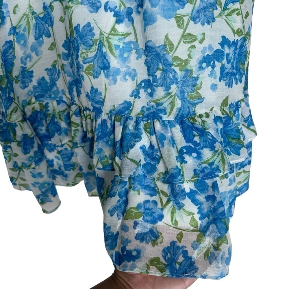 Lulus Ruffled Mini Floral Dress in Blue White Size 6 Beach Summer - Picture 6 of 7